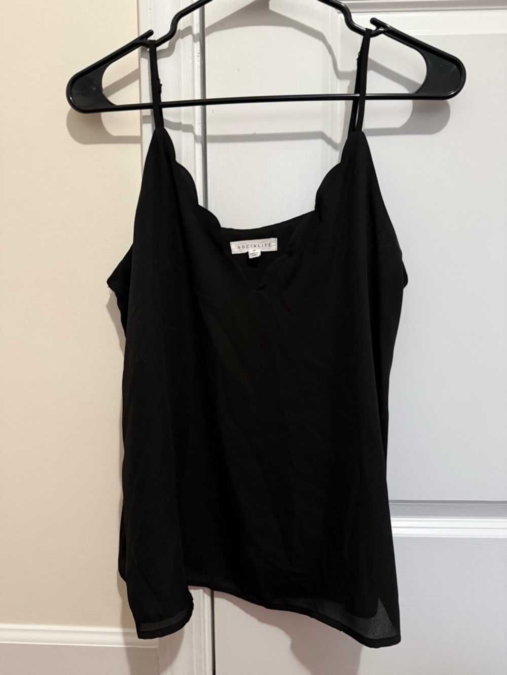 Black Scallop-Edge Cami Top